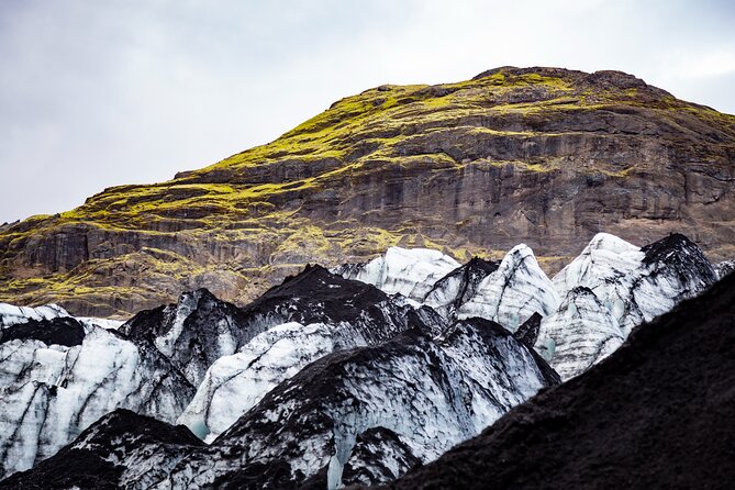 Private South Coast Fire and Ice: Glacier viewpoint & Lava Show - Discovering Icelandic Waterfalls: Skogafoss and Seljalandsfoss