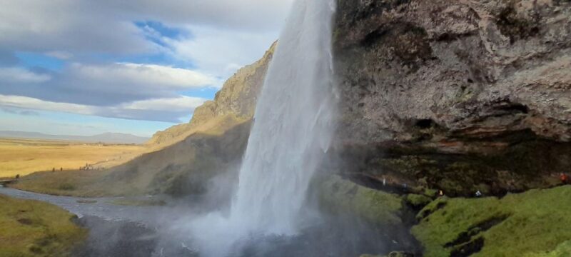 Private South Coast Tour from Reykjavik - Behind the Waterfall: Seljalandsfoss and Gljúfrabúi