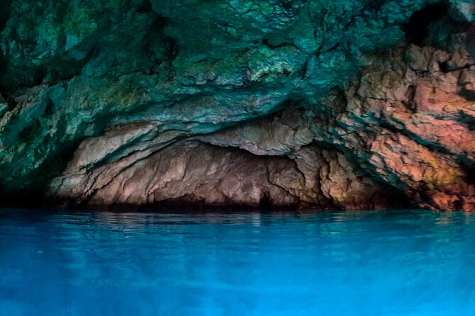 Private south Mljet & west Elafiti islands tour - Exploring Sipanska Luka on Ipan Island