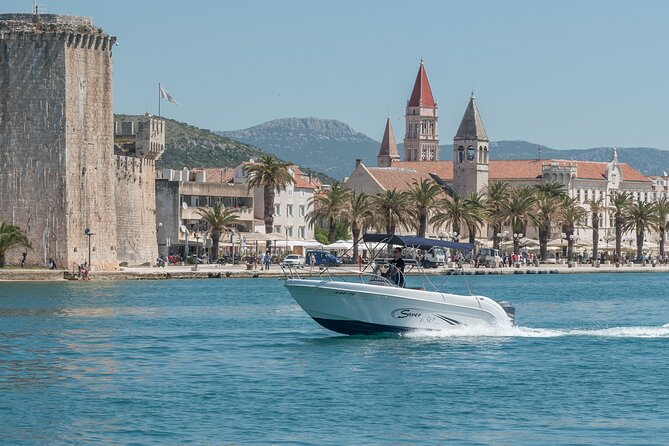 Private speedboat custome-made tour / from Trogir and Split - Starting Point: Trogir and Split Departures