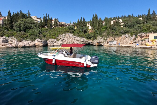 Private Speedboat Tour- Blue cave, sandy beaches and snorkelling - Explore Dubrovniks Best-Kept Secrets by Private Speedboat