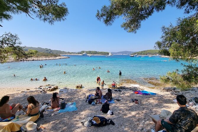 Private Speedboat Tour from Split to Hvar & Pakleni Islands - Return Cruise and Final Scenery: Passing by Split