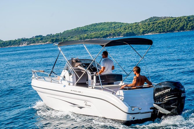 Private speedboat tour to Elaphiti Islands - The Experience of the Skipper and Customization