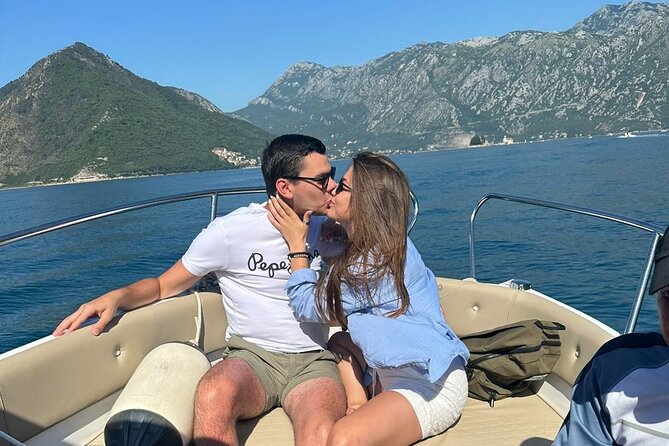 Private Speedboat Tour to Lady of the Rocks and Perast Old Town - Perast Old Town: A UNESCO Heritage Site