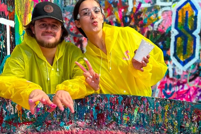 Private Spin Art Experience in New York - Convenient Location Near Public Transit