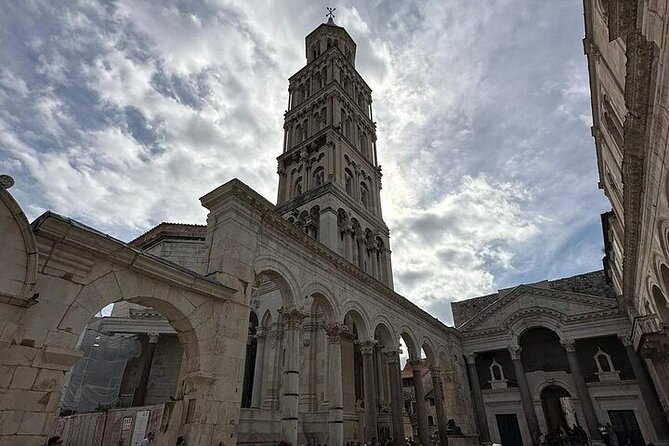 Private Split History Tour with Local Wine & Food Tasting - Traditional Dalmatian Foods: Prosciutto, Cheese, and Homemade Delicacies
