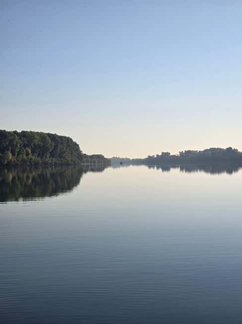 Private sports boat experience on the Rhine and, if you wish, with a castle visit - Experience the Rhine’s Romance with Local Wine and Historic Castles