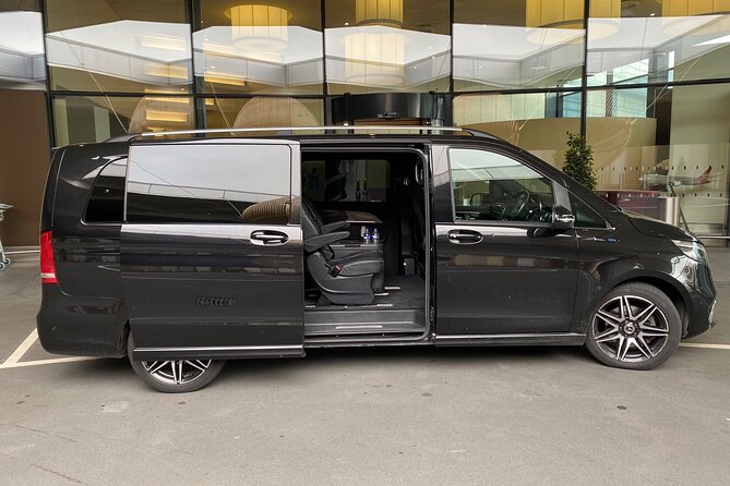 Private St Pancras Station Transfer to or from London Hotel - The Ease of Booking Your Private London Hotel Transfer