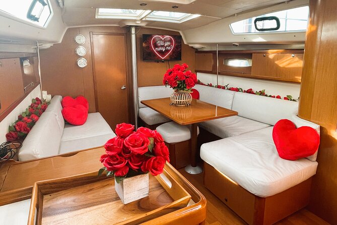 Private Statue of Liberty Sailing Tour - Food, Drinks, and Additional Purchases on Board