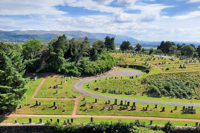 Private Stirling Day Guided Tour in the Premier Classic LEVC TXE - Explore Stirling’s Key Landmarks with a Private Guide in a Luxury Vehicle