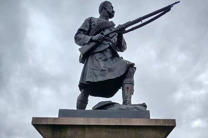 Private Stirling Day Guided Tour in the Premier Classic LEVC TXE - The Battle of Bannockburn: A Pivotal Scottish Victory