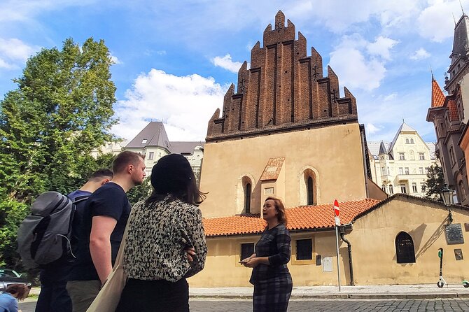 Private Stories of Jewish Prague Walking Tour - Visiting the Old Jewish Cemetery