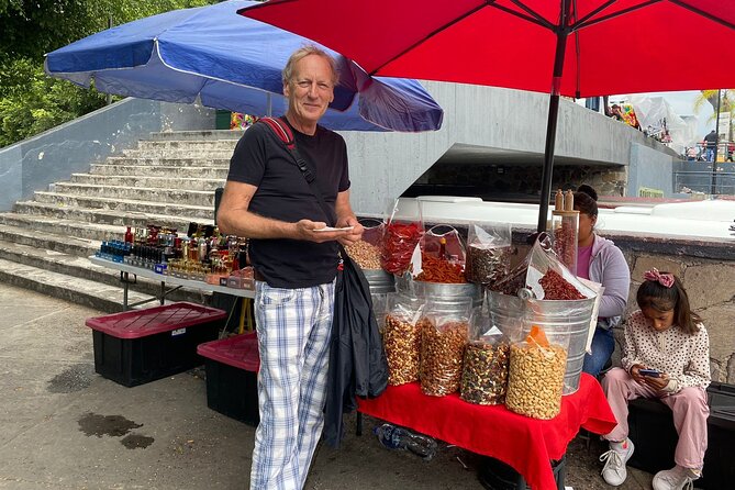 Private Street Food Tour and City Tour Guadalajara - Best Rated - Admire the Theatre Degollado’s Neoclassical Beauty