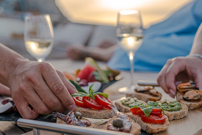 Private Sunset Aperitif on a Boat in the Gulf of Poets - A Romantic and Relaxing Sunset Experience