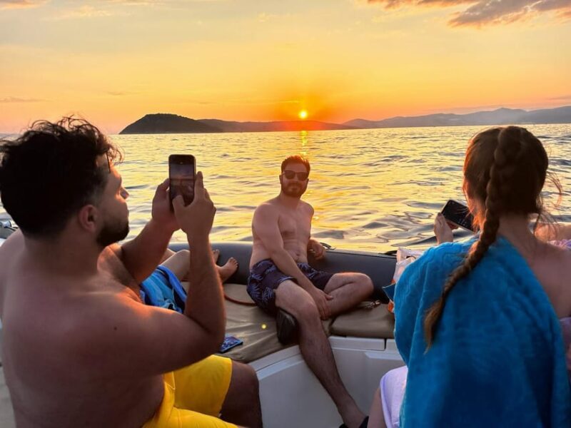 Private Sunset Boat Tour with Music and Wine - Who Will Appreciate This Sunset Cruise?
