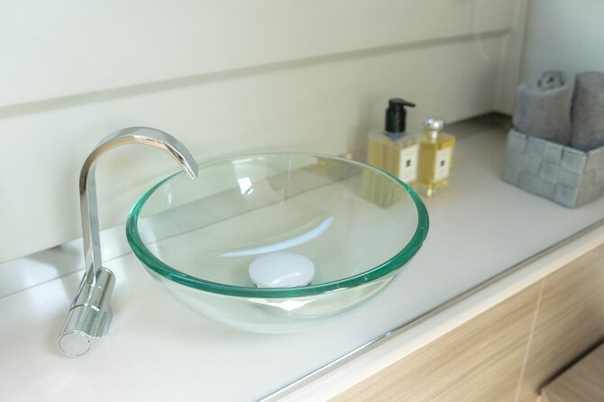 Private Sunset Cruise to Klima with snacks and drinks - Snacks, Wine, and Open Bar: Culinary Highlights