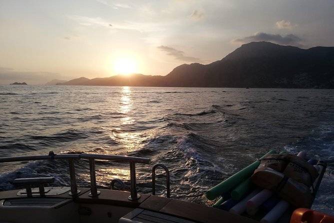 Private Sunset Cruise with Prosecco Onboard - The Experience of a Private Boat at Sunset