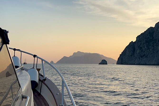 Private Sunset Experience With aperitif and music - The Experience with Captain Lorenzo