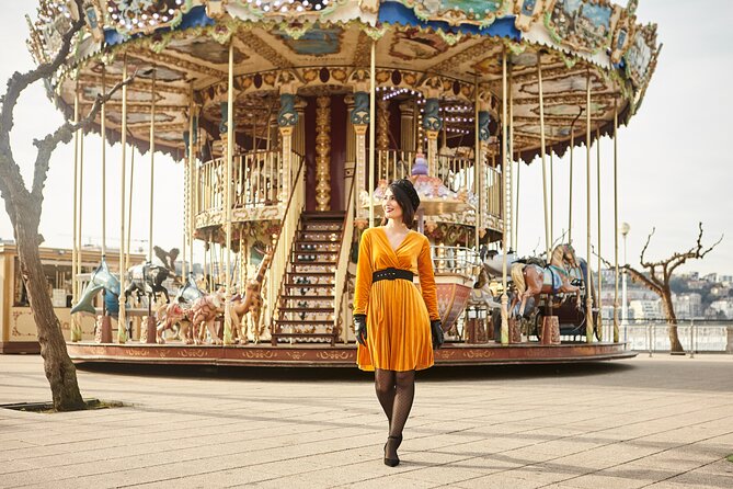 Private Sunset Photo Session on La Concha Beach - Enjoy a Personalized Sunset Photo Session on La Concha Beach for $196.59