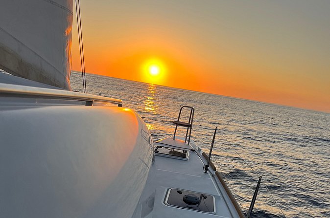 Private Sunset Tour in Marina La Cruz by Yacht - Sunset Views and Marine Wildlife Encounters