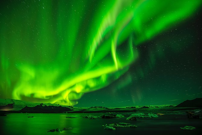 Private Super Jeep Northern lights hunt from Reykjavik - The Value of a Private Aurora Hunt