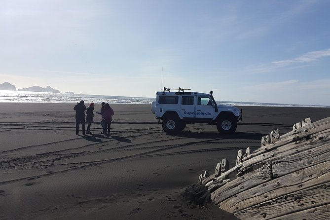 Private Superjeep Full-Day South Coast and Eyjafjallajokull Volcano Sights - Practical Details: Timing, Pacing, and What to Bring