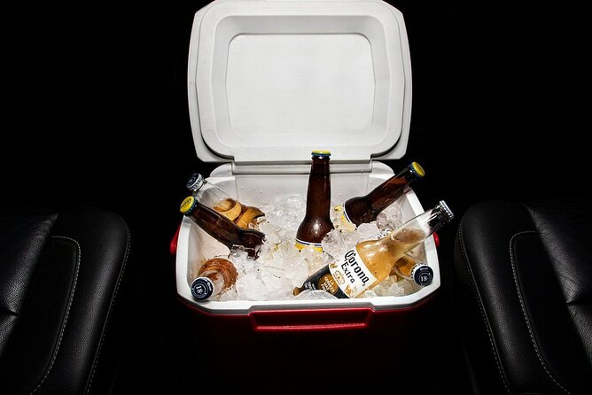 Private SUV Round-Trip from Airport to Hotels in the Corridor - The Experience of a Stress-Free Return Trip