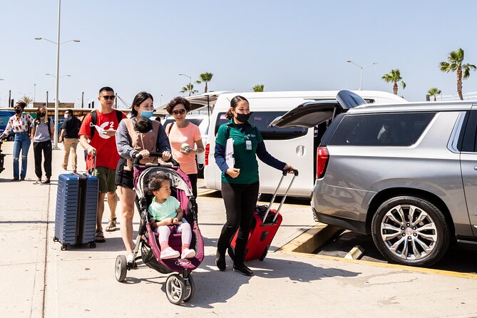Private SUV RoundTrip from Airport to Hotels in San Jose del Cabo - The Experience of the Drivers and Vehicles