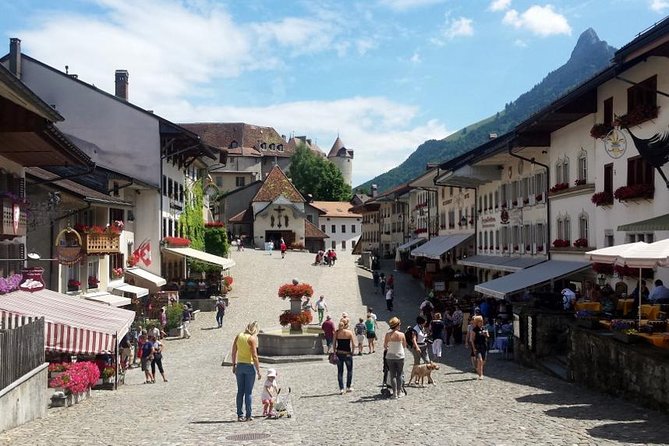 Private Swiss Cheese and Chocolate Tour from Interlaken - Satisfying Sweet Tooths at Maison Cailler