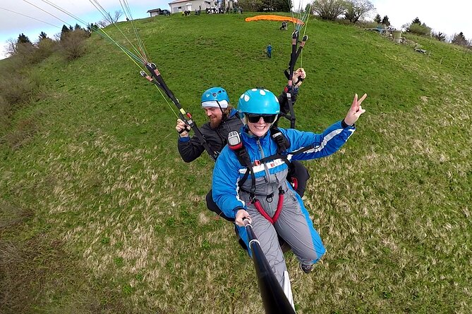 Private Tandem Paragliding in Soa Valley - The Safety and Professionalism of Flying Bear