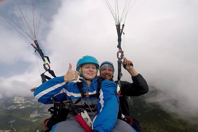 Private Tandem Paragliding in Soa Valley - The Benefits of a Private Paragliding Tour