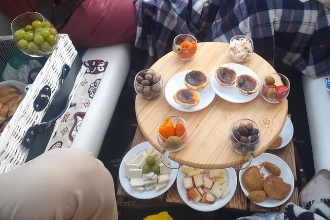 Private tapas tuk tuk tour through Lisbon - Explore Lisbon’s Top Neighborhoods in Comfort on a Private Tuk Tuk Tour