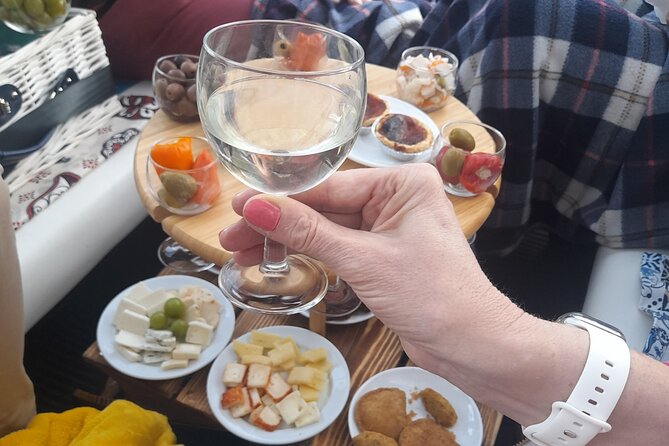 Private tapas tuk tuk tour through Lisbon - The Best Viewpoint Over Lisbon: Miradouro Da Senhora Do Monte