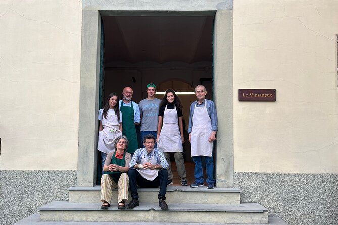 Private tasting of organic wines in the cellar in Arezzo - Logistics and Meeting Details