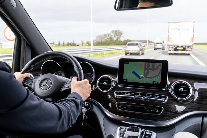 Private Taxi to Keukenhof Tulip Fields & Flowers From Amsterdam - The Experience Provider: AmsterdamseTaxi