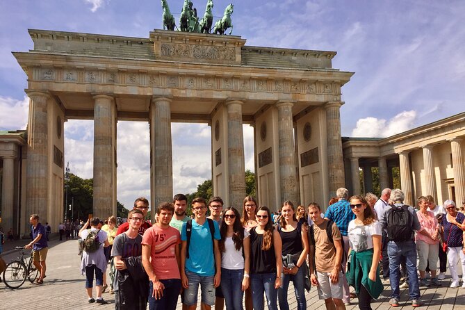 Private Taxi Tour of Berlin East and West and Neighbourhood approx. 4-6h - Berlin’s Iconic Landmarks in a Private Taxi