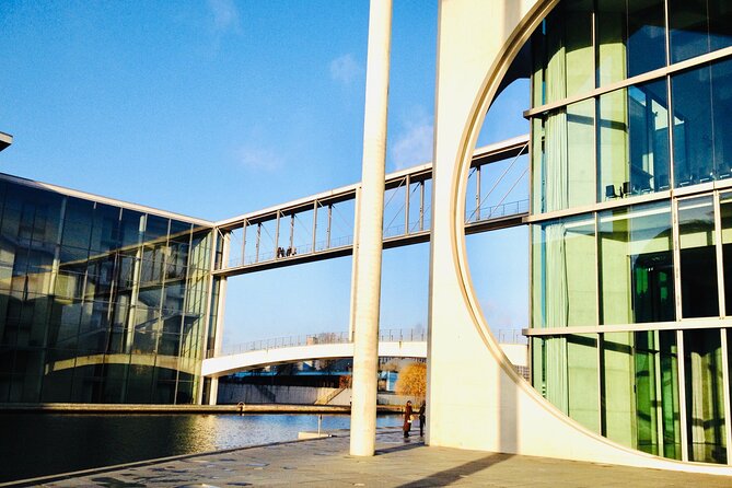 Private Taxi Tour of Berlin East and West and Neighbourhood approx. 4-6h - The Reunified City’s New Landmarks