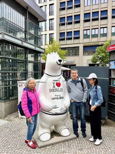 Private Taxi Tour through Berlin East and West and Kiez 4-6h - Walking & Guided Tours at Key Sites