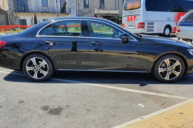 Private taxi transfer service from TAORMINA to SYRACUSE (Ortigia) or Viceversa - The Experience of the Driver and Additional Perks