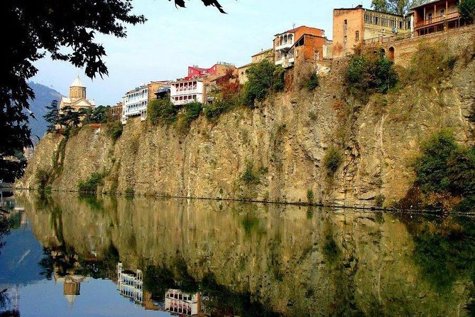 Private Tbilisi City Tour and Dinner with Folk Show - Aerial Cable Car Ride to Narikala Fortress