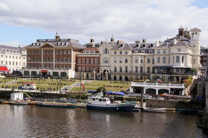 Private Ted Lasso Filming Locations Tour - Discover the Charm of Richmond with the Ted Lasso Filming Locations Tour