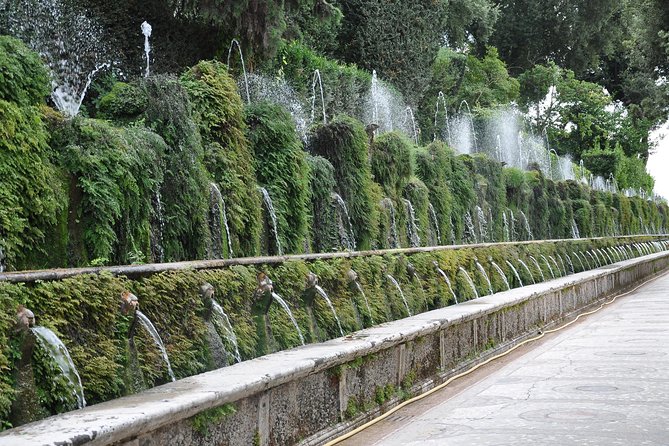 Private Tivoli: Hadrian's Villa and Villa d'Este with Pick-up from Rome - Discovering Villa dEste: Renaissance Grandeur and Waterworks