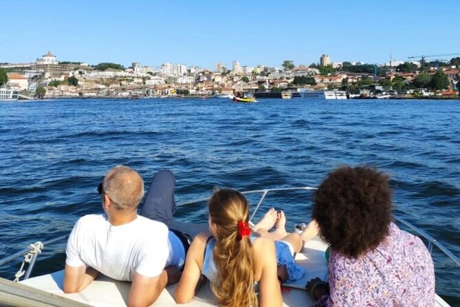 Private Tour 1h: Foz, Ribeira and Pte. D.luis, group price up to 6px - Exploring Portos Riverside: From Afurada to Ribeira