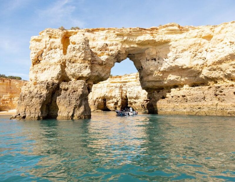 Private Tour 1h30 I Benagil´s Best Caves - Armação de Pêra - Scenic Views of Algarve’s Coastline and Secret Beaches