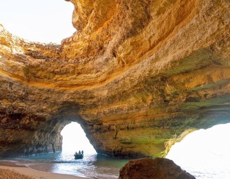 Private Tour 1h30 I Benagil´s Best Caves - Armação de Pêra - Safety and Equipment: Focused on Peace of Mind