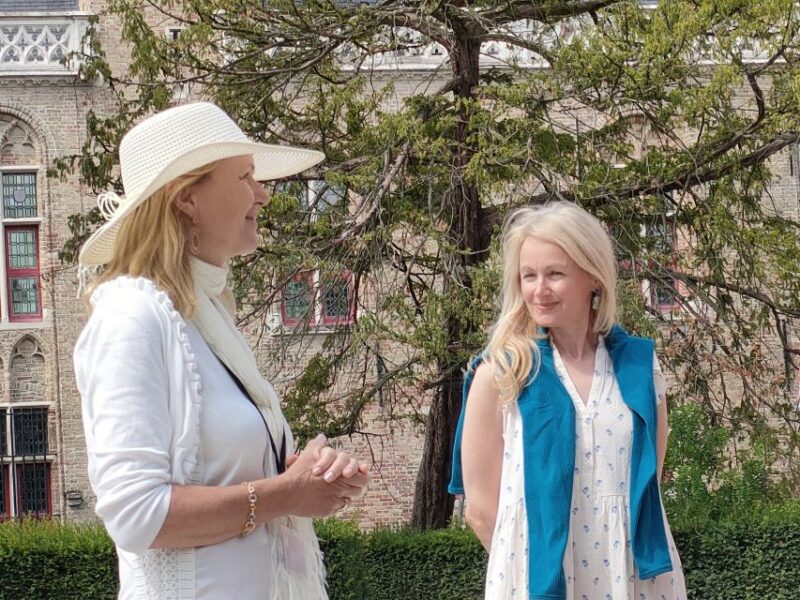 Private tour : Admire the Madonna of Michelangelo! - Discovering Bruges’ Hidden Courtyards and Secret Gardens