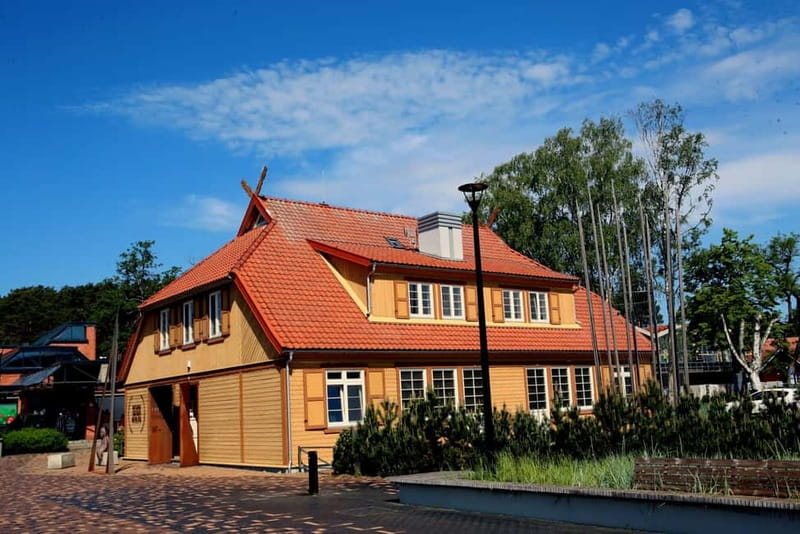 Private Tour: Amber Catching in Curonian Spit from Klaipeda - Coffee and Gintarine at Preila Beach