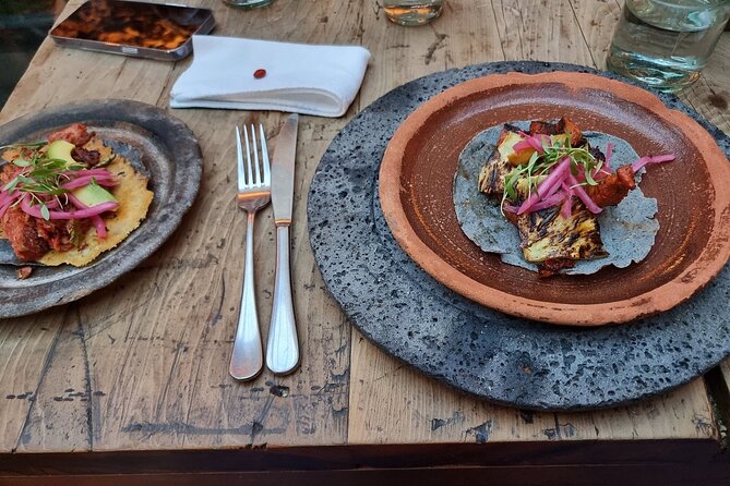 Private Tour Architecture of Luis Barragan and Lunch Casa Tetetlan - Pacing and Group Experience