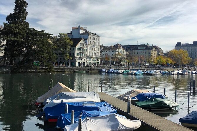 Private Tour around Zurich Old Town - Starting at Bahnhofstrasse, Zurich’s Premier Shopping Street