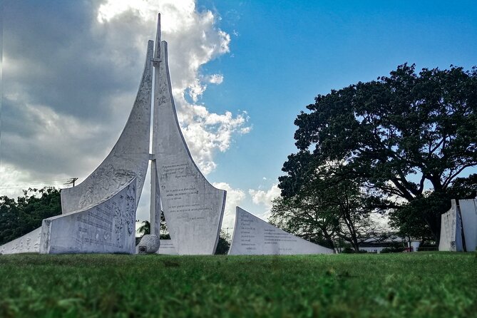 Private Tour at Puerto Morelos & Cenote from Cancun with Tequila - Exploring Cenote Verde Lucero for Adventure and Relaxation